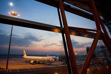 《极品飞车22：不羁》正式公开 12月2日发售